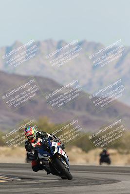 media/Nov-30-2025-TrackXperience (Sun) [[c0061d280f]]/2-Level 2/Session 2 (Turn 14)/